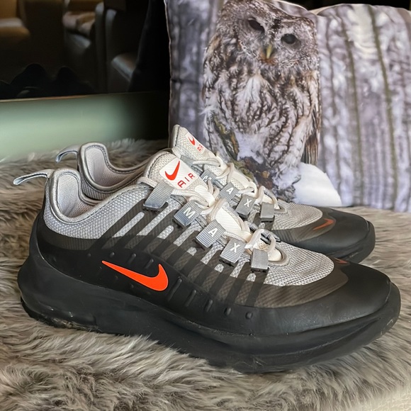 Nike air max sneakers - Picture 1 of 9